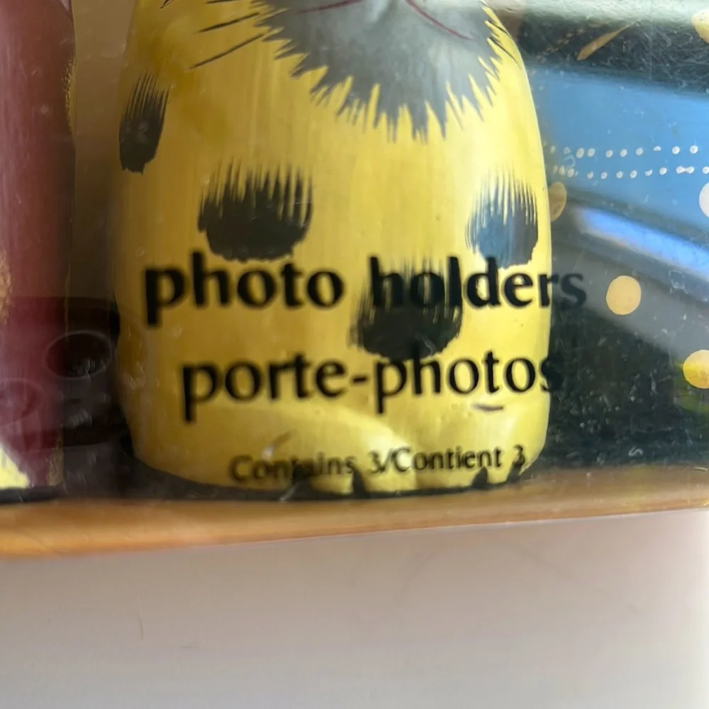 Pier 1 One Imports Three 3 Wooden Cat Tail Folk Art Photo Holders. New I…
